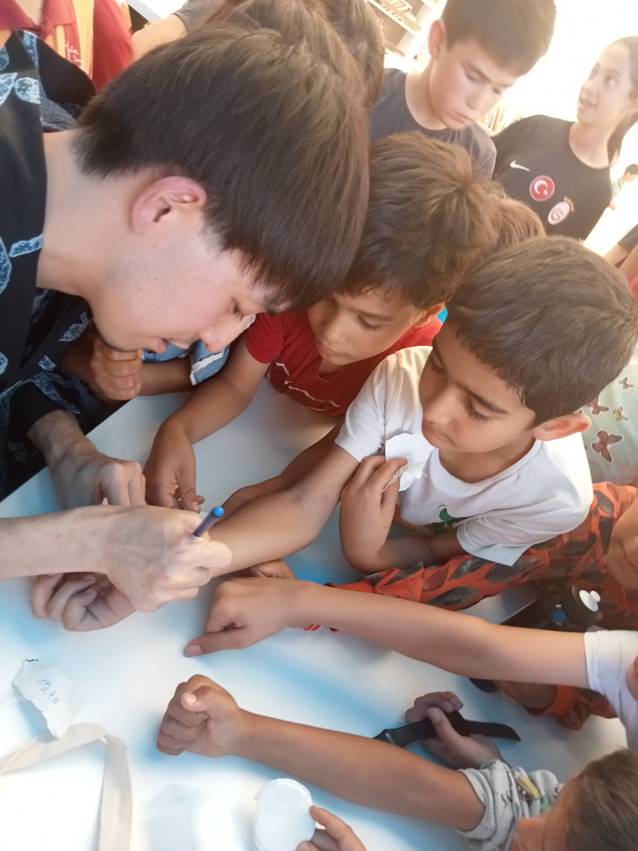 100 Çocuk 100 Eser 1 Belgesel