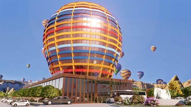 100 milyon dolara İstanbul ve Kapadokya'da iki otel yapıyor