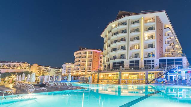 14 otele sahip gruptan çalışanlarına büyük jest!