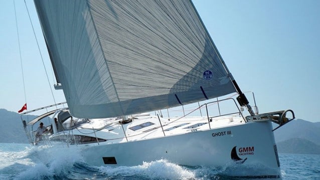 2 milyon dolarlık yatı turist gibi kiraladılar ve...