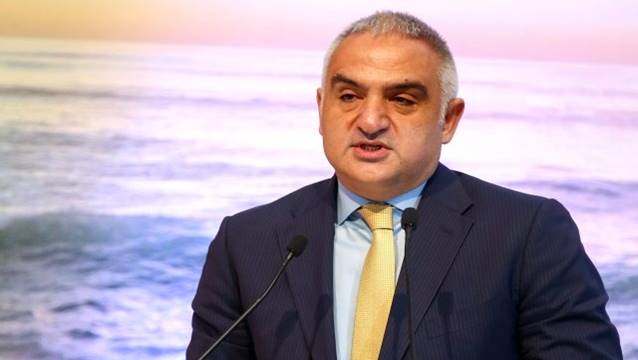 47 milyon turist, 37 milyar dolar gelir! Bakan Ersoy, "2019 rekorunu geride bırakacağız" dedi
