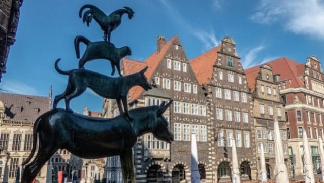 8 Alman eyaletinde oteller bugün açıldı