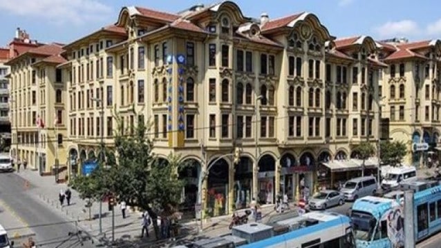 900 milyon liralık otele 450 milyon lira değer biçilmiş!