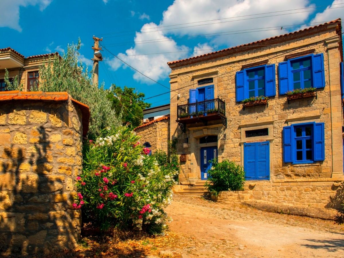 Dünyanın en iyi köyü ünvanı geliyor: Çanakkale Adatepe UNWTO listesinde