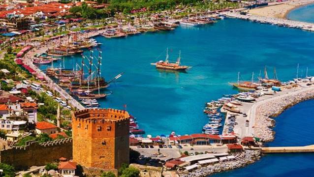 Akdeniz'in İncisi: Antalya'nın Efsanevi Sahil Kasabası Alanya