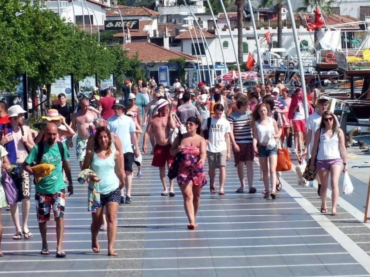 Alanya turizminde savaş darboğazı: İlk 4 ayda turist sayısında gerileme