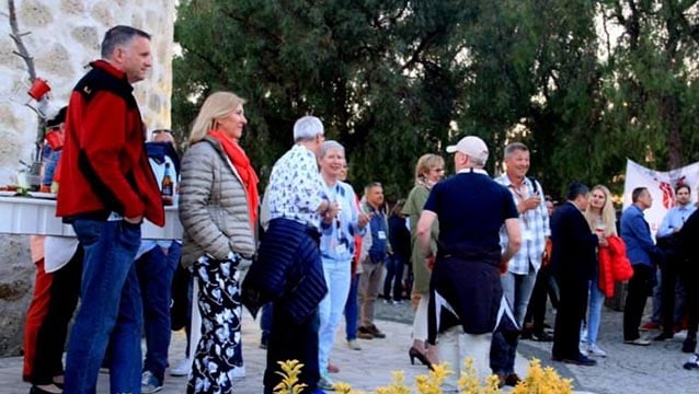 Alman acentalardan Çeşme çıkarması