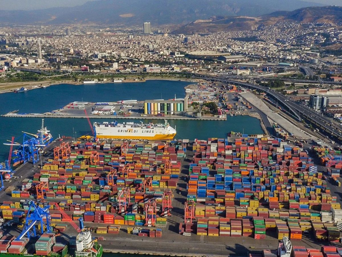 İzmirli turizmciler: Alsancak Limanı kruvaziyer ve yolcu taşımacılığına ayrılsın!