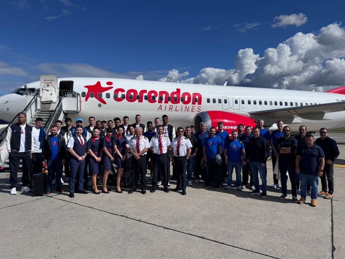 Anadolu Efes, 50. yılında ilk uçuşunu Corendon Airlines ile gerçekleştirdi