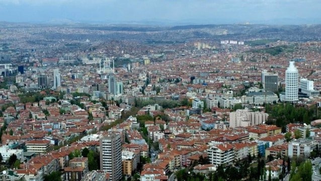 Ankara'da 7 katlı otel binası icradan satılık
