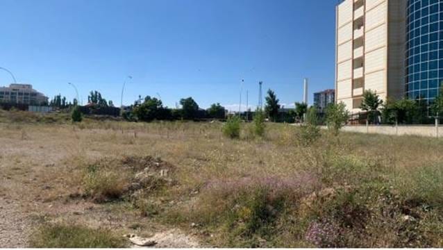 Ankara'ya 100 kişinin çalışacağı 5 yıldızlı otel yapacak