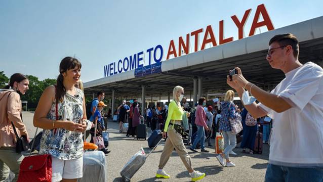Antalya'da günlük turist sayısında son durum!