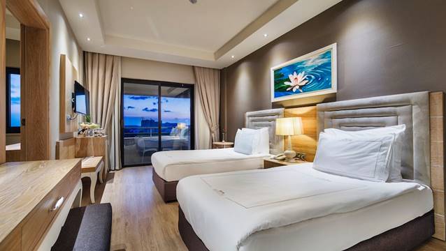 Antalya'da otel gecelemeleri 2019'a çok yakın!