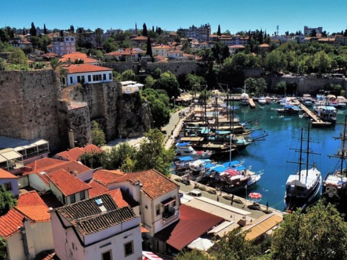 Antalya Kalesi turizm için ihaleye açıldı