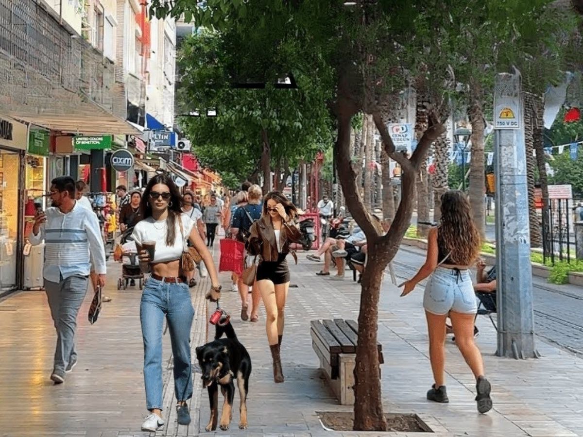 Ruslar lüksü Almanlar kültürü seçti: Antalya’da hangi turist neye para harcıyor?