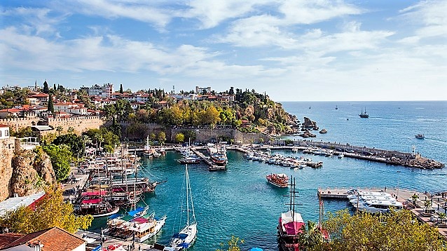 Antalya turizmi ilk 3 ayda ağır yaralı