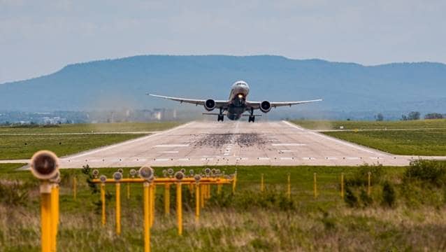 Antalya uğruna 11 saatlik uçuş... İlk kafilede 220 turist geldi 