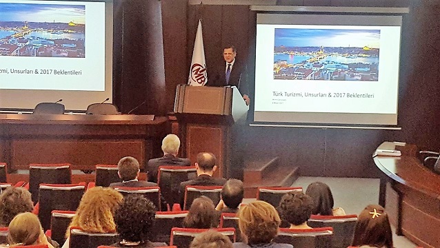 Armin Zerunyan ekonominin patronlarına turizmi anlattı