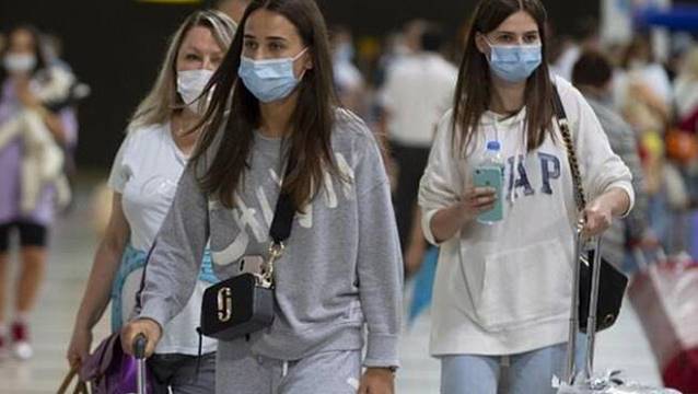 Aşı olan Ruslara yurtdışına seyahat kolaylığı mı geliyor?