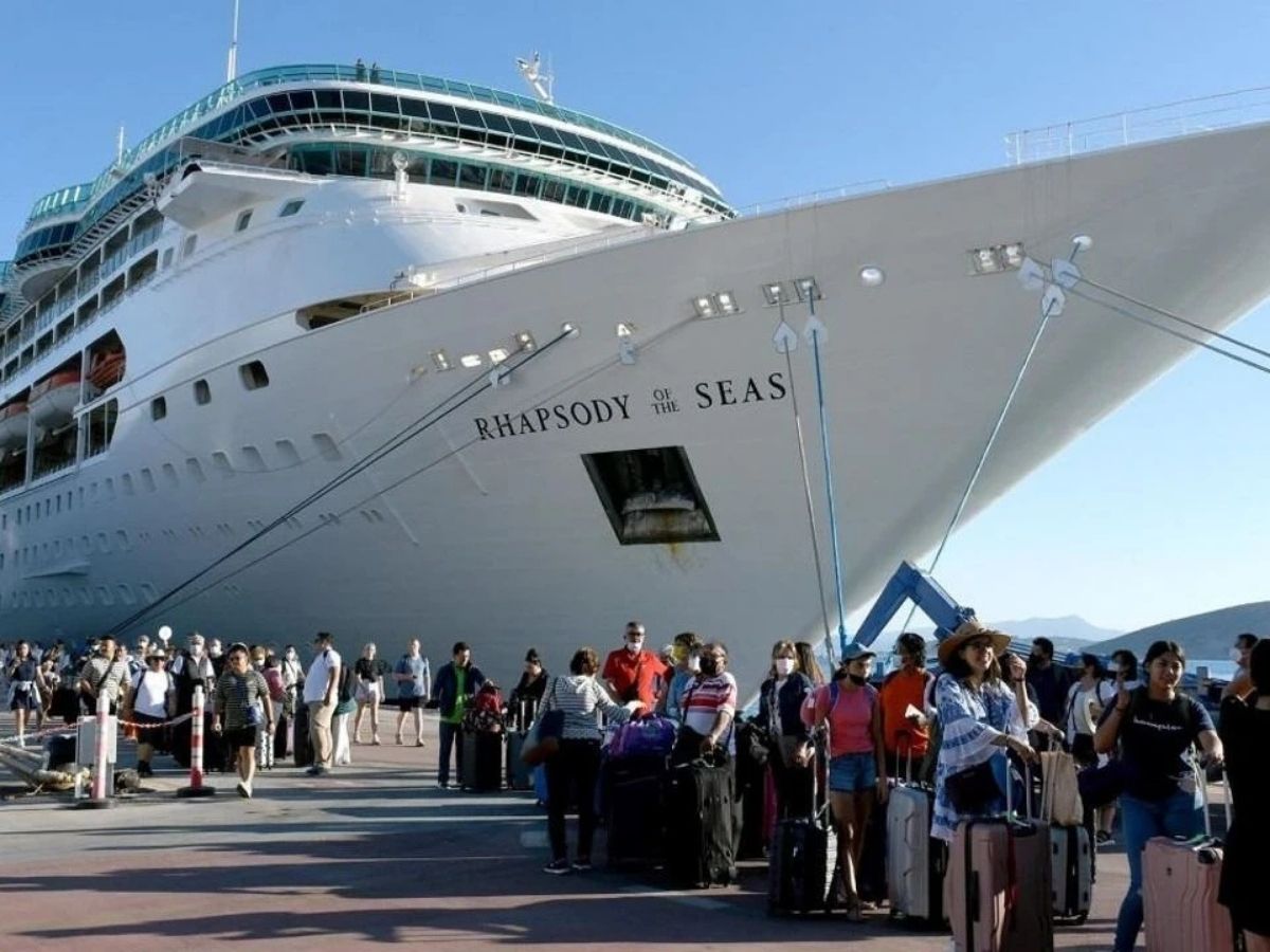Aydın turizminde rota rekorlara kilitlendi: Kruvaziyer hedefi 1 milyon yolcuya çıktı