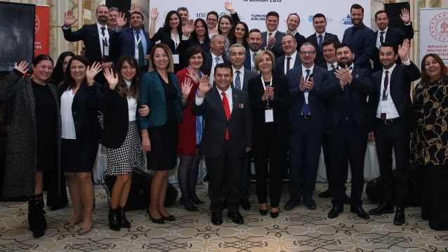 Azerbaycan turizm pazarı 1 milyona koşuyor