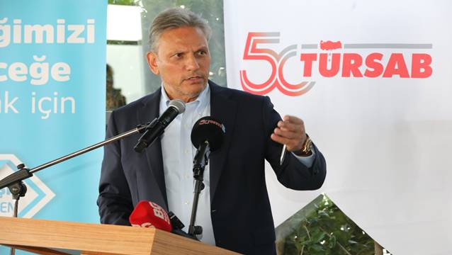 Bağlıkaya: Bakanlık görmezden gelebilir ama 14 bin seyahat acentası bunu bekliyor