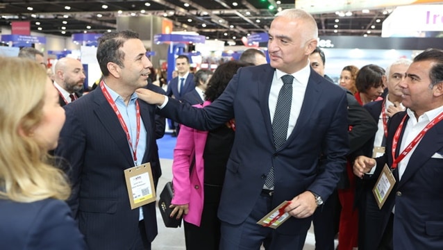 Bakan Ersoy 2026 yılı İngiliz turist hedefini açıkladı