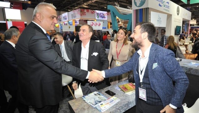 Bakan Ersoy: Thomas Cook'tan doğan 850 bin koltuğun yerine...