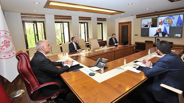 Bakan Ersoy: Turistin gözü Türkiye’de