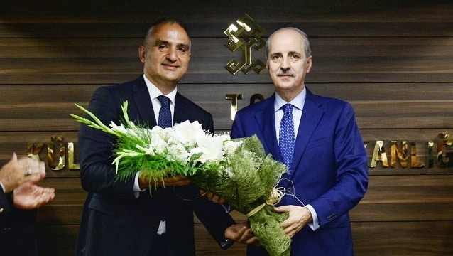 Ersoy görevi devraldı... İlk mesajı: Turizm yeni dönemin öncelikli sektörü olacak