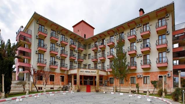 Belediyeden aylık 60 bin liraya kiralık otel!