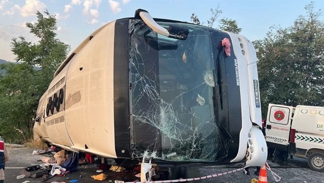 Bir otobüs kazası daha: 6 ölü, 43 yaralı!