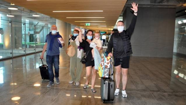 Aylar sonra ilk kafile geldi... Uçak yağacak!