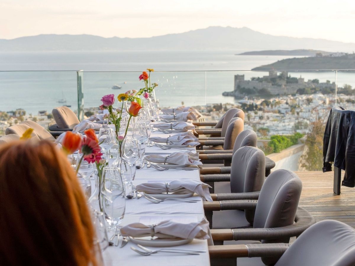 EFİL ile Bodrum’da panoramik manzarada yeni gastronomi deneyimi