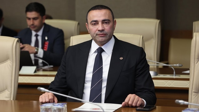 CHP'li Kaya'dan iş sözleşmesi askıda olan turizm çalışanları için çağrı!