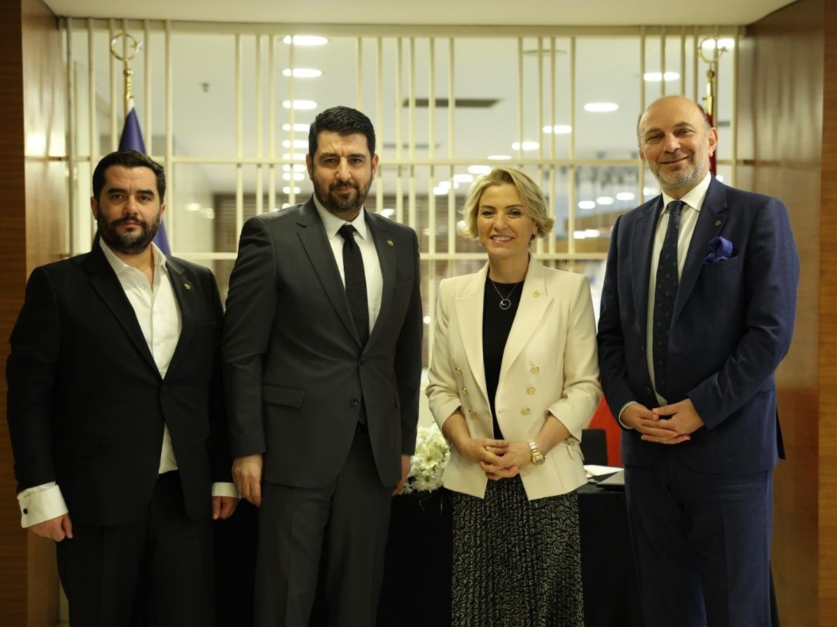 Dedeman Suites & Residences Bursa Nilüfer için imzalar atıldı                       