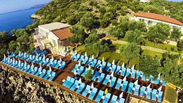 Denize sıfır lüks otele ikinci yıkım kararı!