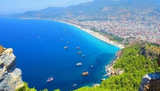 Denize sıfır turistik tesis icradan satışta!