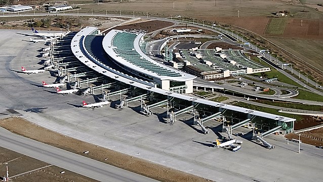 DHMİ Nisan rakamlarını açıkladı