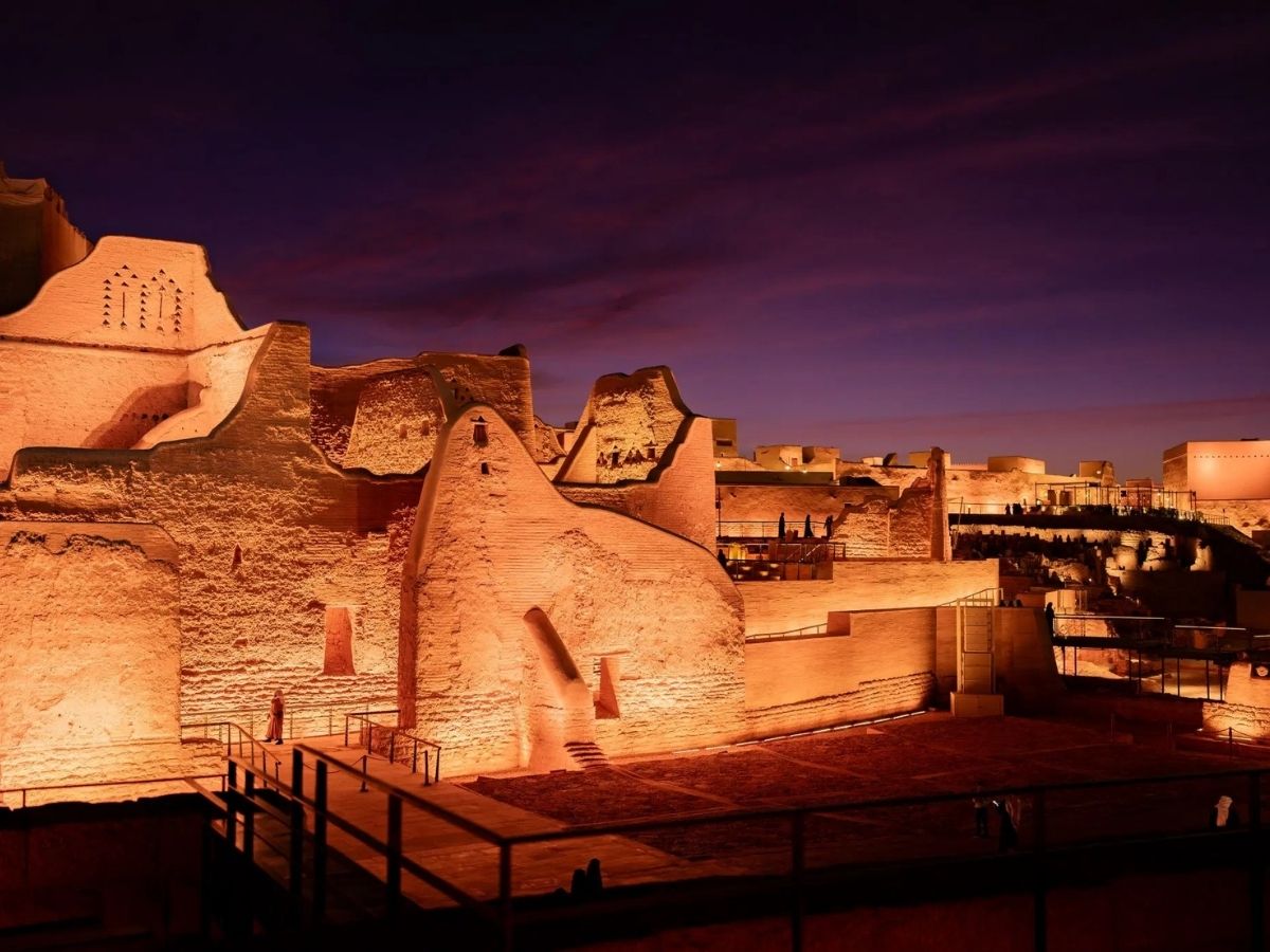 Suudi Arabistan’ın kalbi Diriyah’da 2025 kültür sezonu başladı