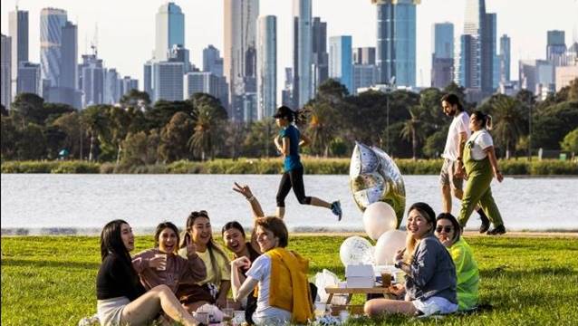 Dünyanın en uzun tam kapanması sona erdi