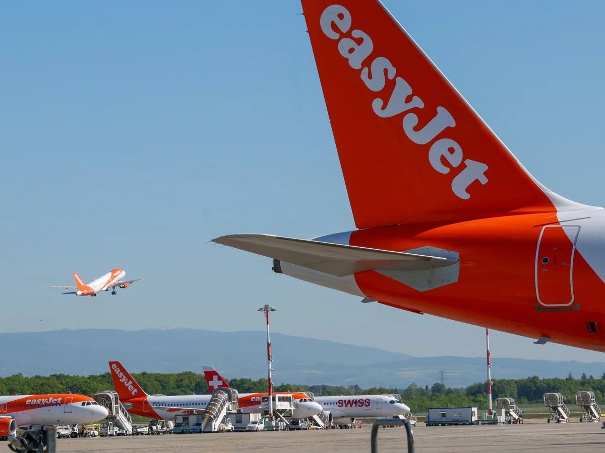 EasyJet Castlelake'in satın alma teklifini kabul etti