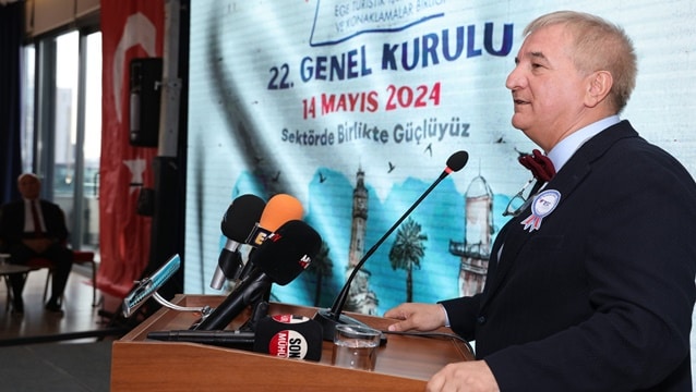 Egeli turizmciler 5. kez Mehmet İşler'le 'Devam' dedi