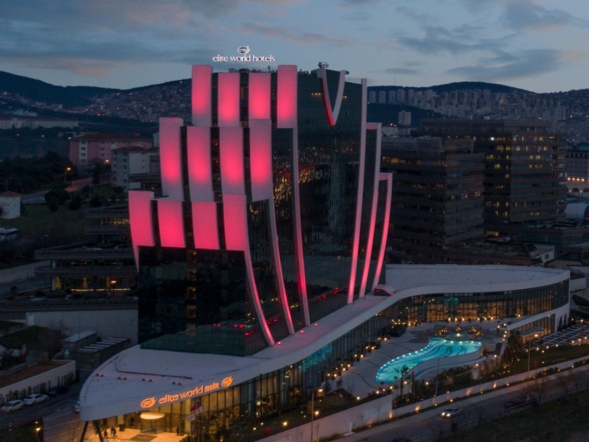 Elite World Grand Küçükyalı’da sıra gecesi coşkusu