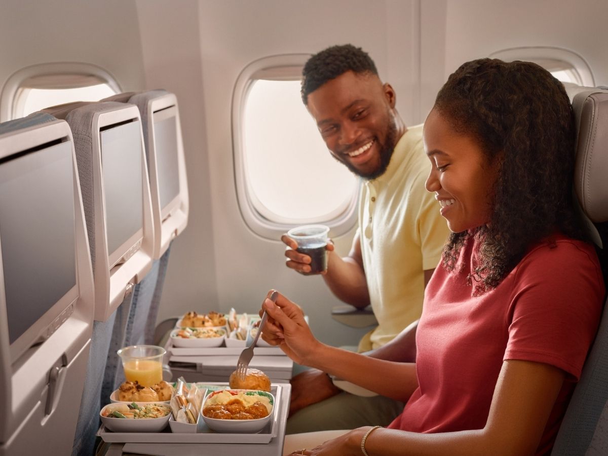 Uçak içi atıklar yeniden üretime dönüştü: Emirates’ten 88 tonluk dönüşüm