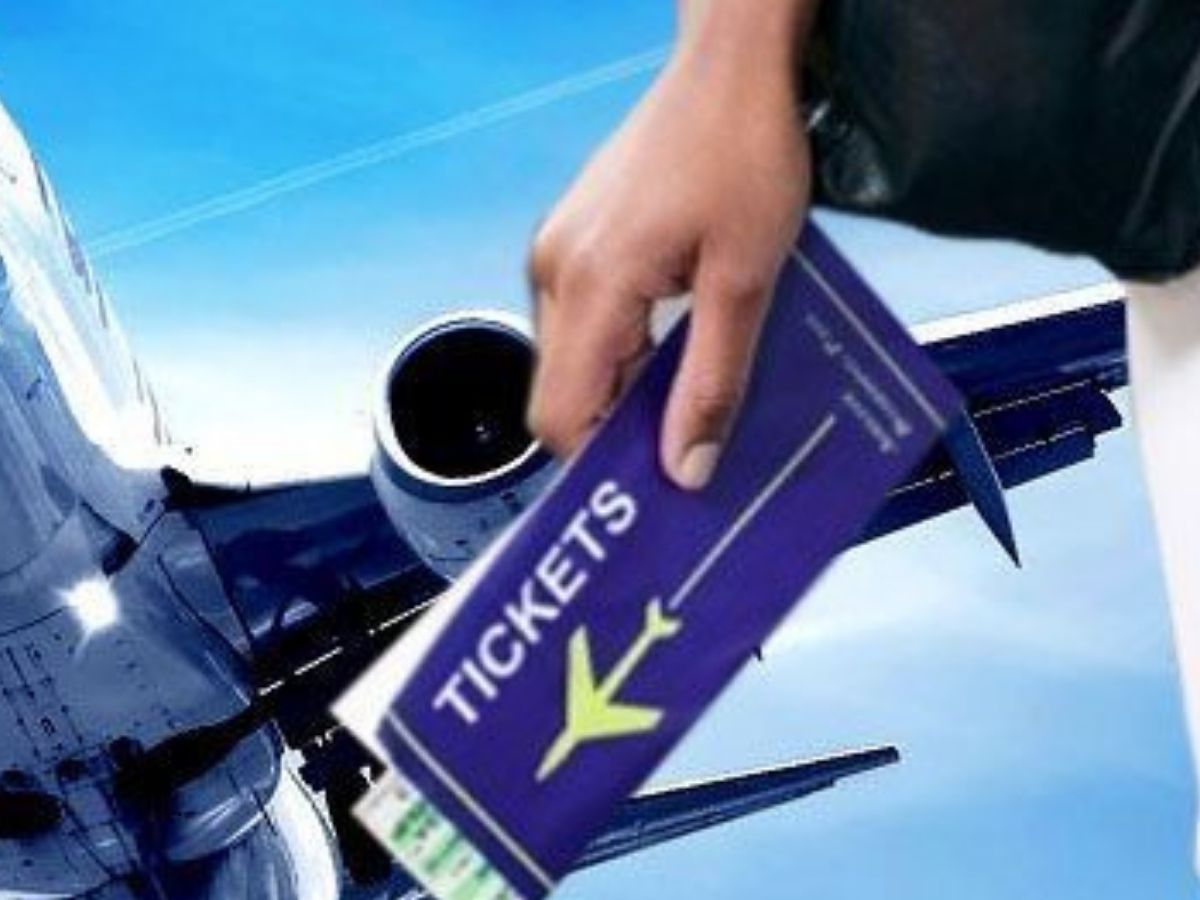 Üç havayolu bilet fiyatlarını düşürdü
