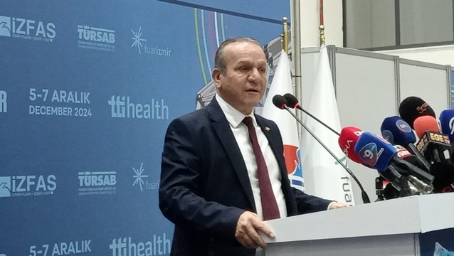  Fikri Ataoğlu: Uçak seferlerinin artması KKTC turizmine katkı sağlayacak