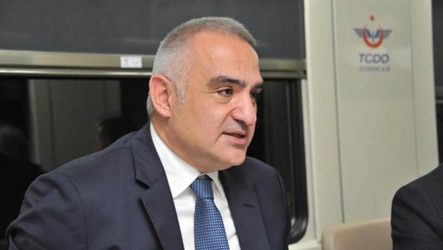 “Gönüllü var mı?” dedik, otel sahipleri sıraya girdi