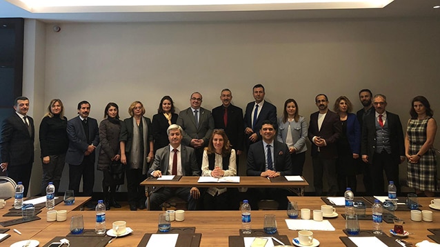 Her yıl eğittiği 300 stajyerden yüzde 25'ini işe alacak