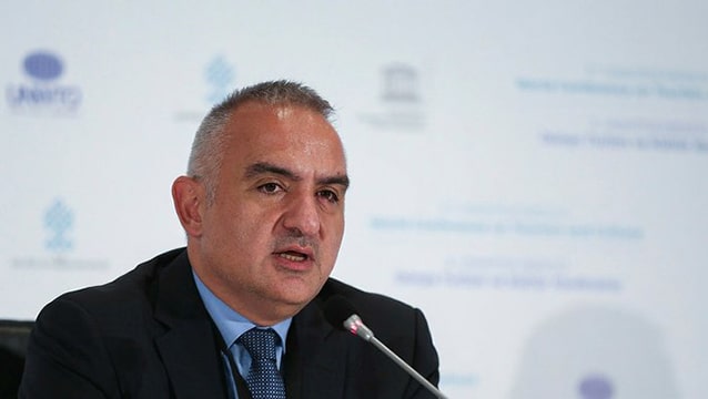 Herkese sus payı vererek gitmek zorunda değiliz